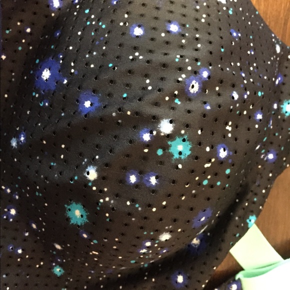 Galaxy print lightweight sports bra VS SPORT SOLD - Picture 4 of 4